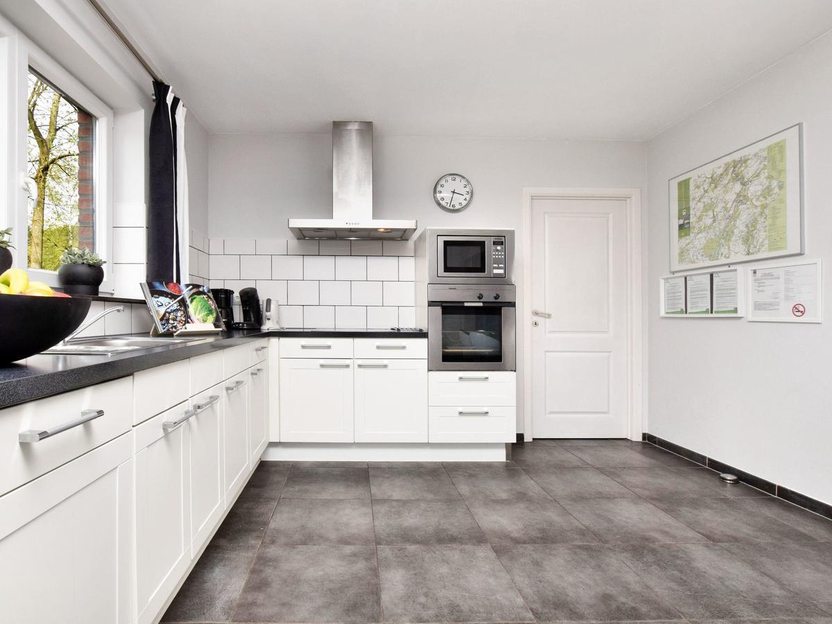 Charming Holiday Home In Durbuy With Sauna Барву Екстериор снимка